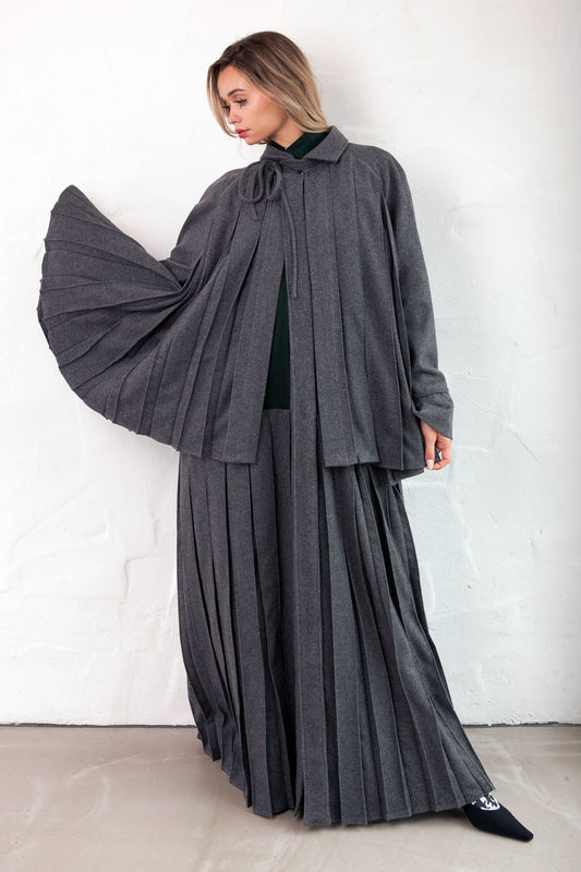 HORIZONTAL RUGBY Pleated Wool Coat
