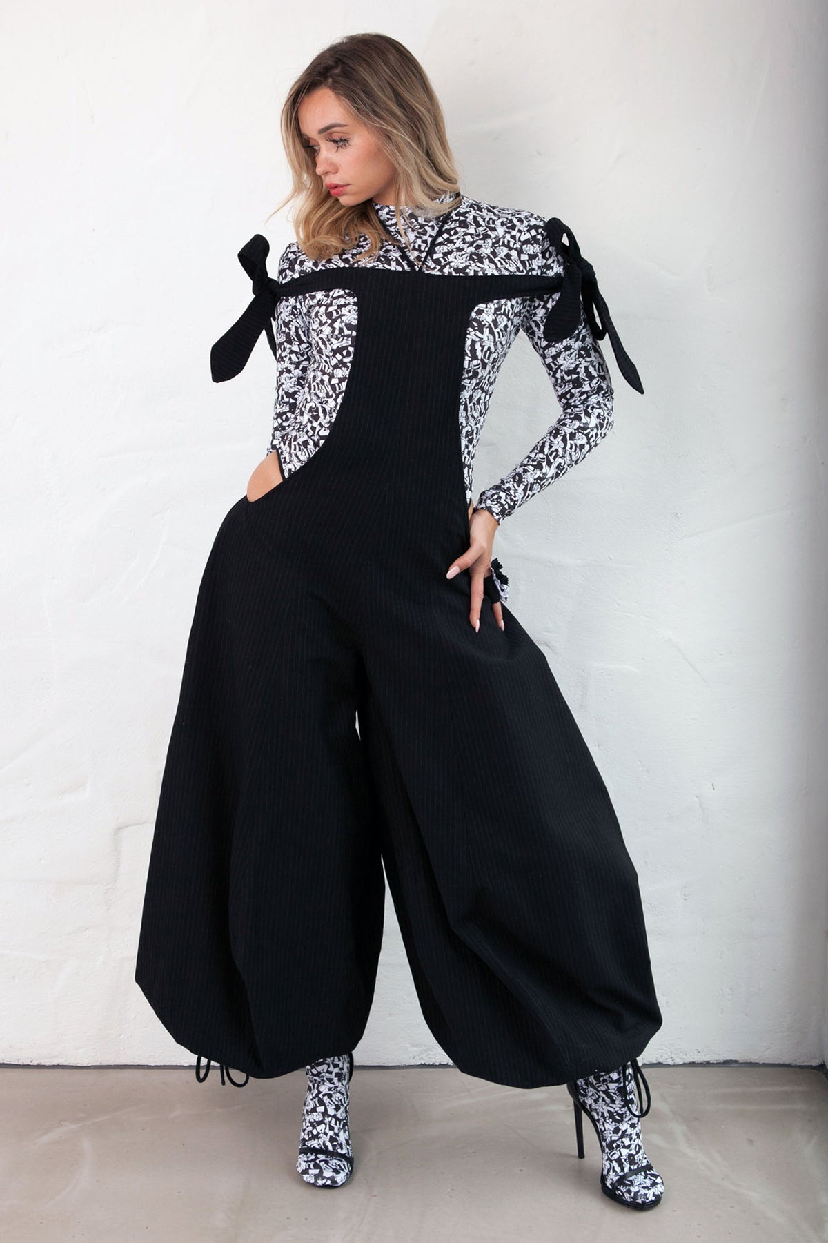 HORIZONTAL RUGBY Cut-Out Dungarees