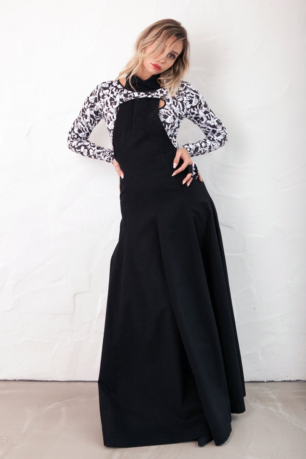 HORIZONTAL RUGBY Cut-Out Volume Dress