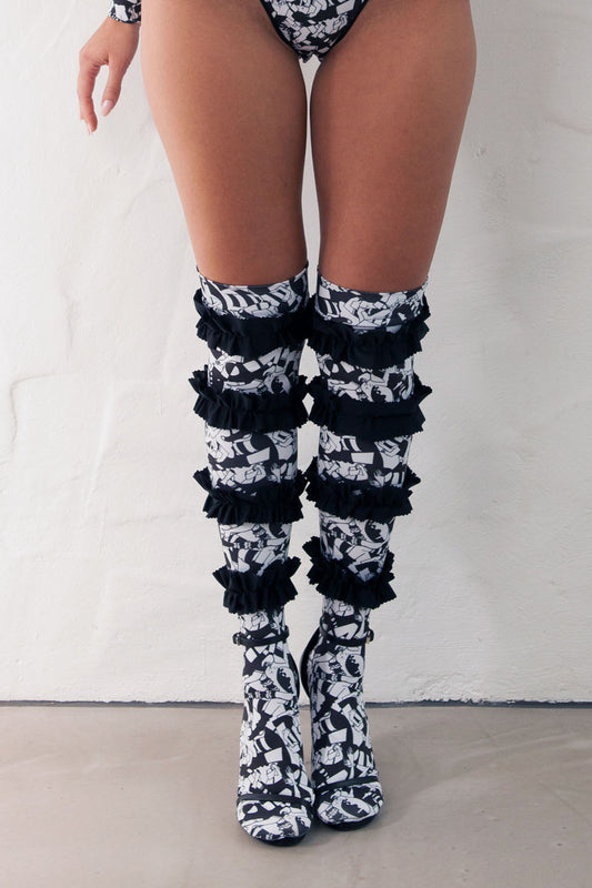 HORIZONTAL RUGBY Ruffle Stockings Black